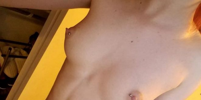 Mes nouveaux piercings aux tétons